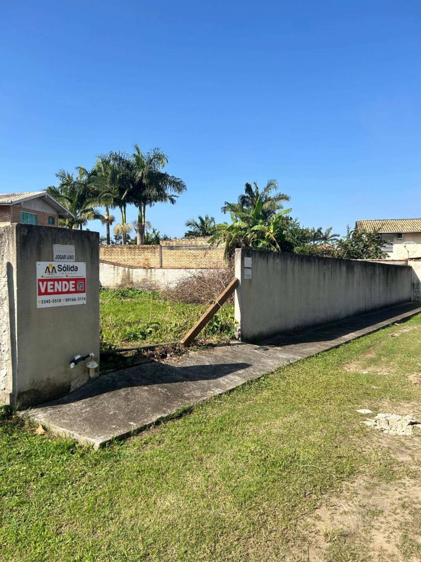 Terreno quadra mar na Praia do Quilombo