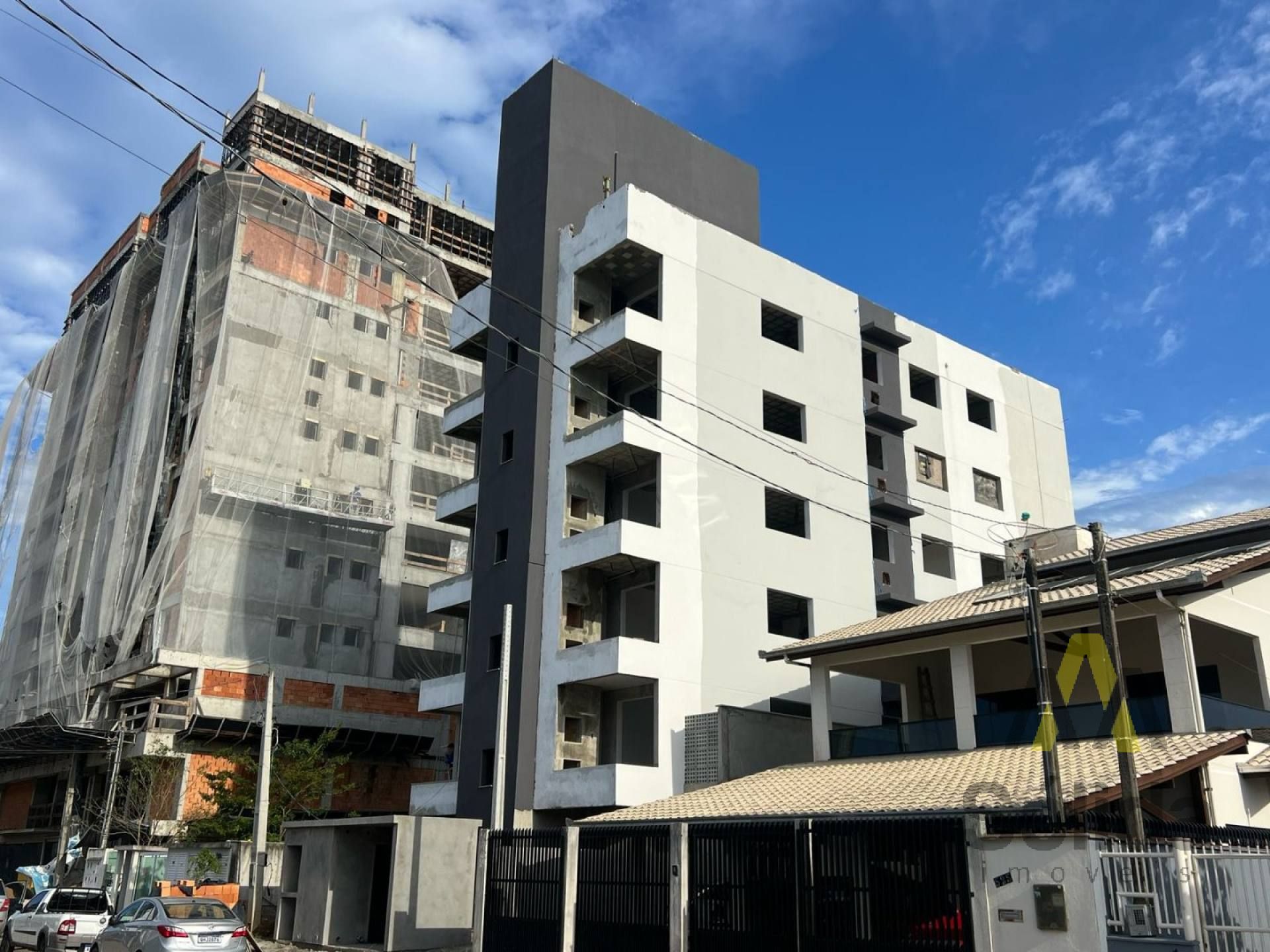 Apartamento Para Vender com 3 quartos 1 suítes no bairro Gravatá em Navegantes