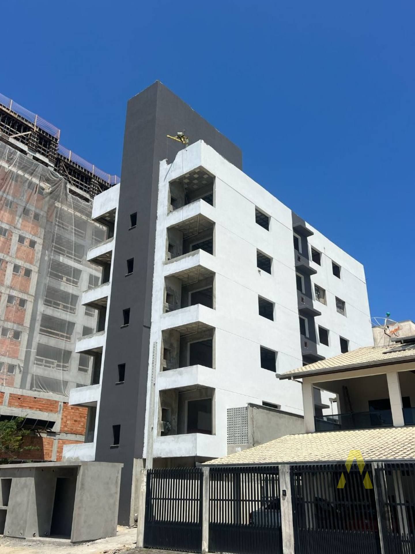 Apartamento Para Vender com 3 quartos 1 suítes no bairro Gravatá em Navegantes