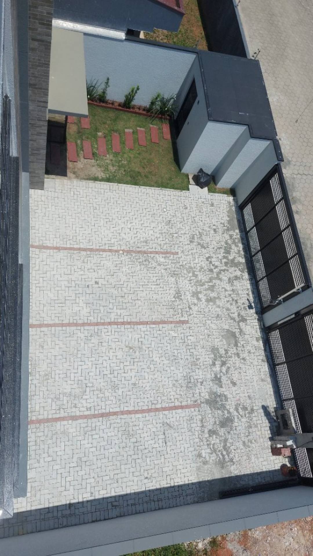 Apartamentos Únicos a Poucos Passos do Mar - \