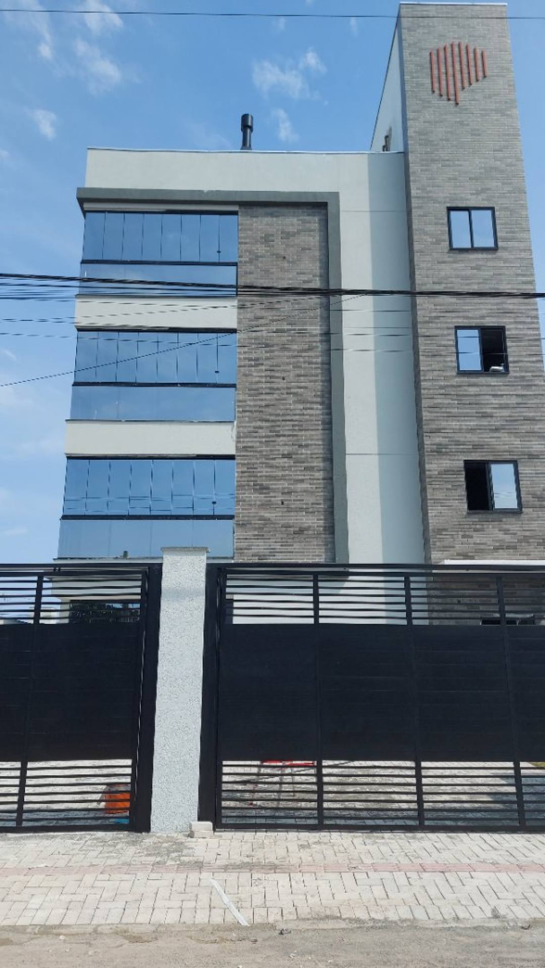 Lindo Apartamento Giardino no Itacolomi em Balneário Piçarras