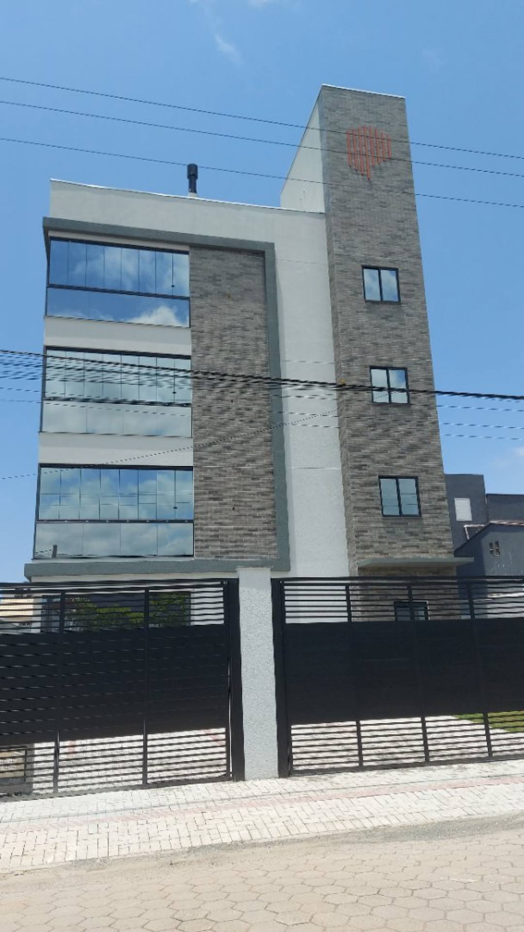 Lindo Apartamento Giardino no Itacolomi em Balneário Piçarras