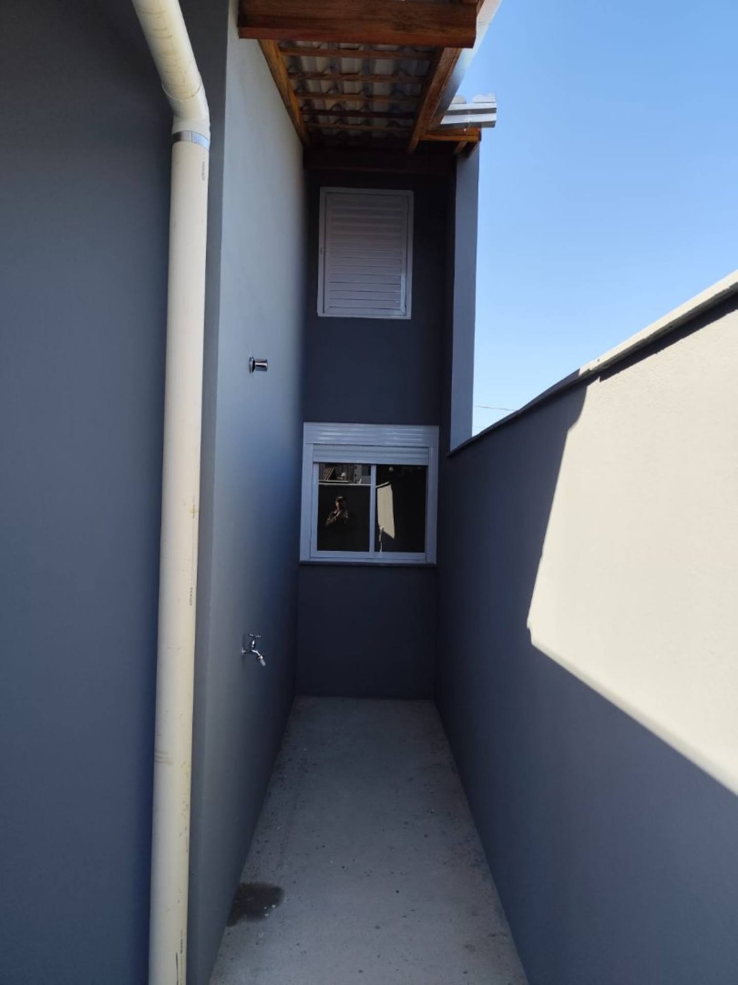 Excelente casa com 3 Dormitórios, sendo 1 Suíte em Balneário Piçarras