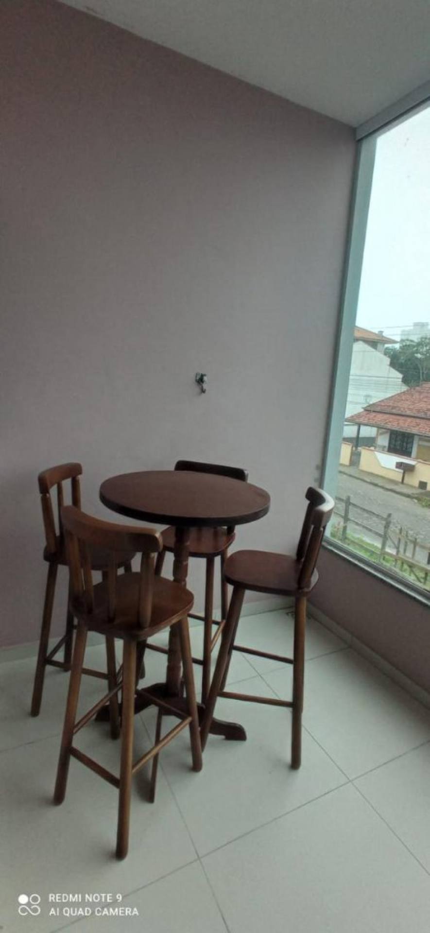 Sobrado com 2 quartos no Itacolomi em Balneário Piçarras - 290m da Avenida Nereu Ramos