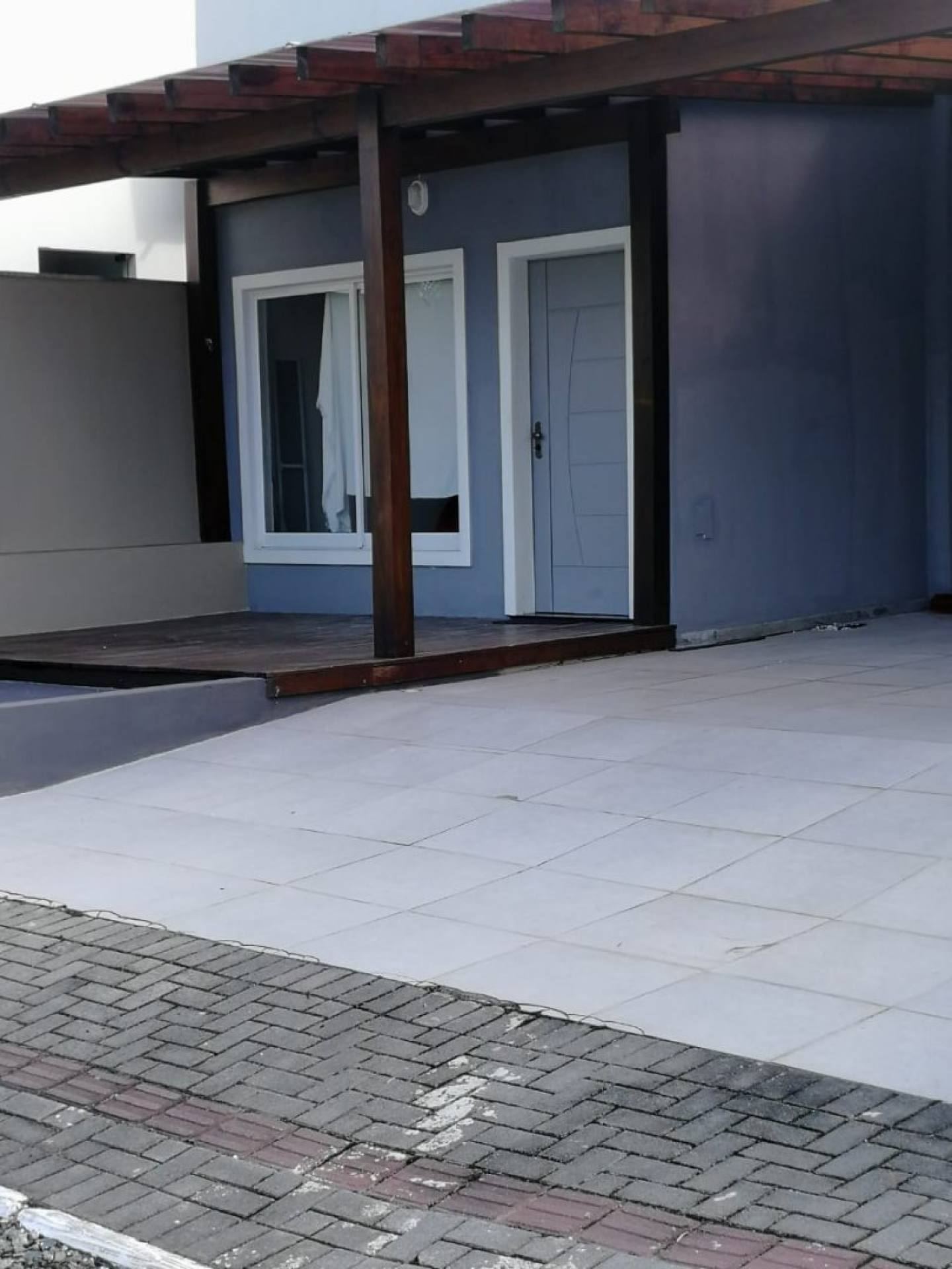 Casa de Condomínio Para Vender com 3 quartos sendo 1 suíte no bairro Centro em Balneário Piçarras