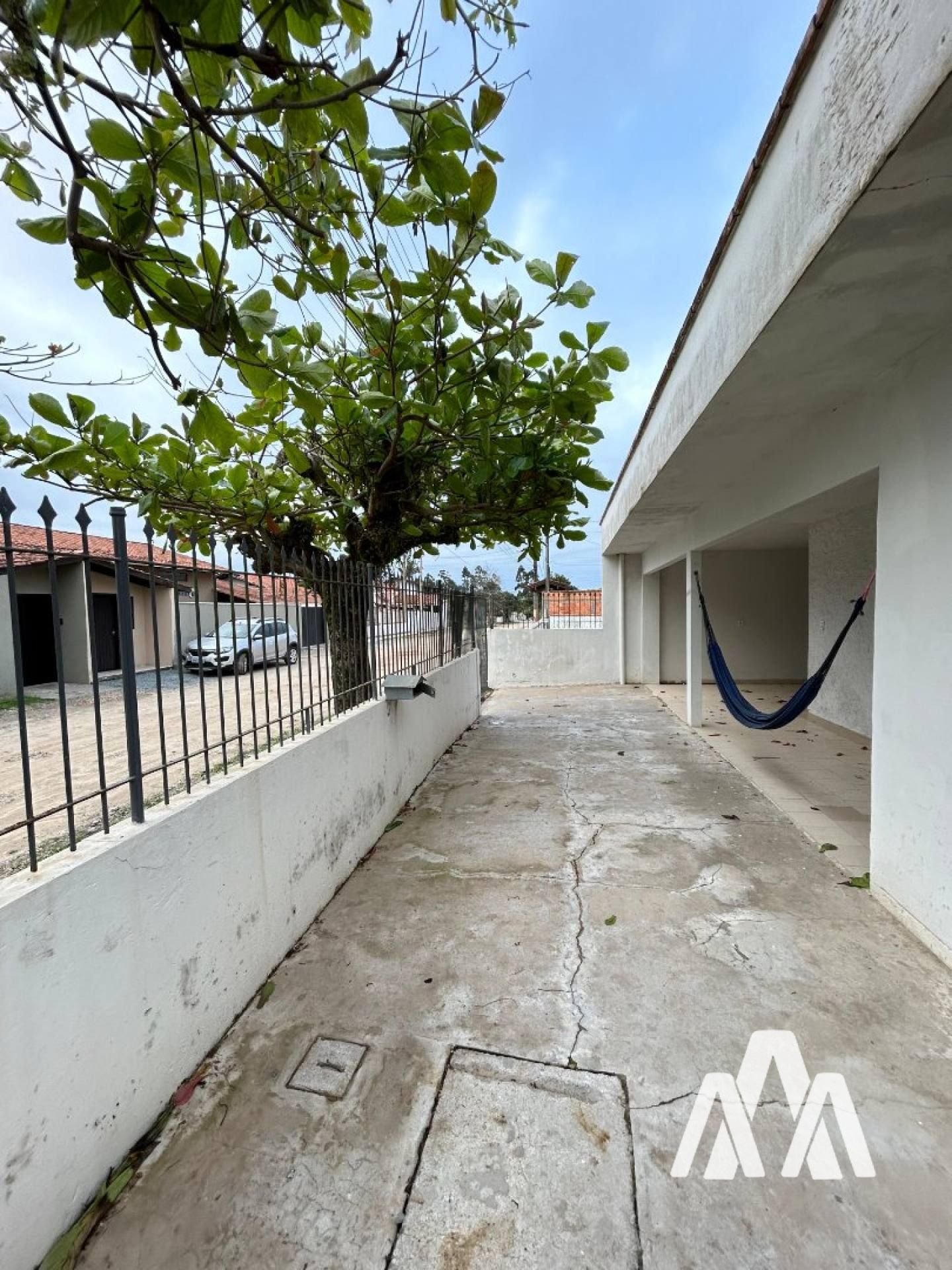 Casa Para Vender com 4 Dormitórios no Bairro Nossa Senhora de Fátima em Penha