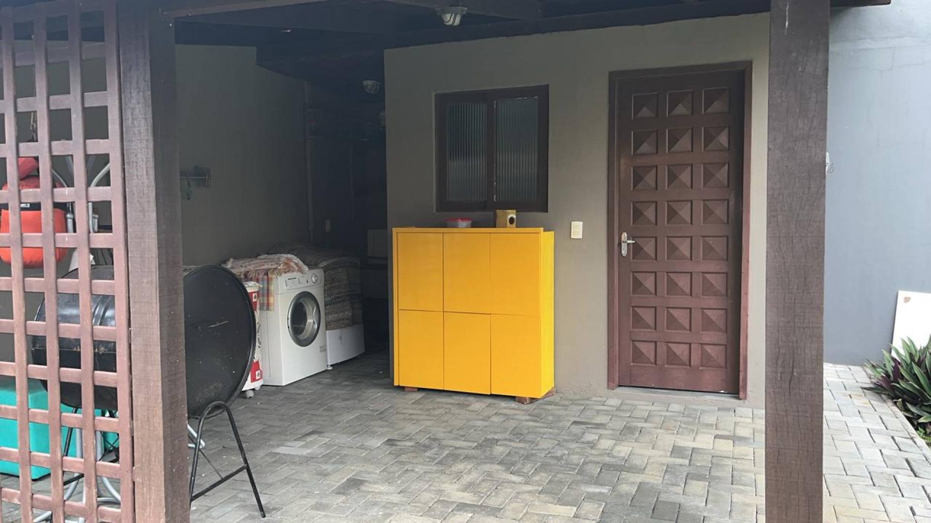 Casa Para Vender com 2 quartos no bairro Armação em Penha