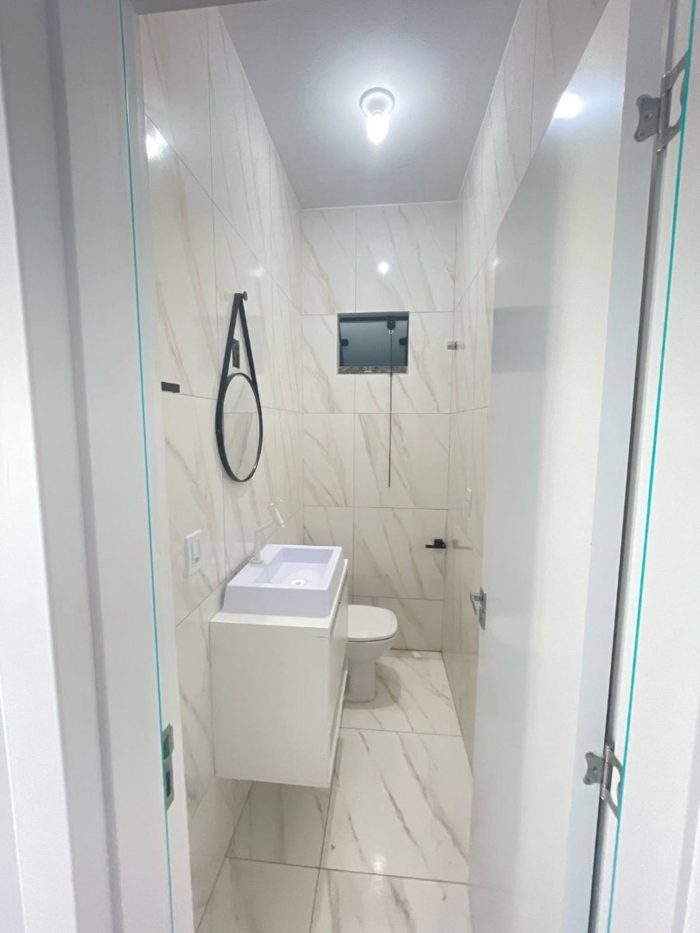 Casa Para Vender com 1 suíte + 1 dormitório em Penha