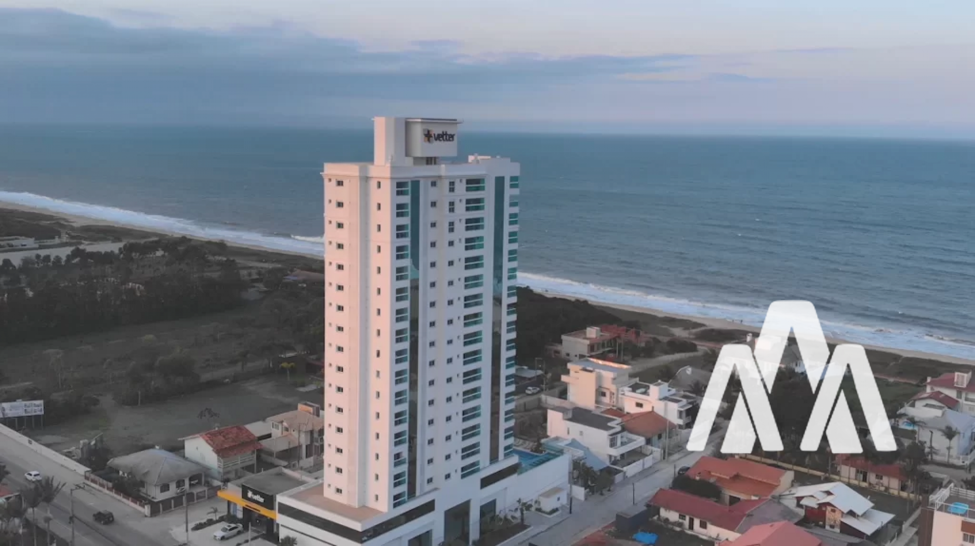 Apartamento Vetter Pronto para Morar: 2 Suítes em Balneário Piçarras – por R$ 1.400.000