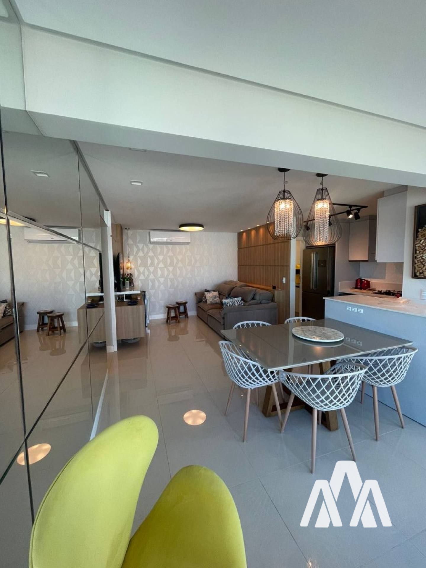 Apartamento Vetter Pronto para Morar: 2 Suítes em Balneário Piçarras – por R$ 1.400.000