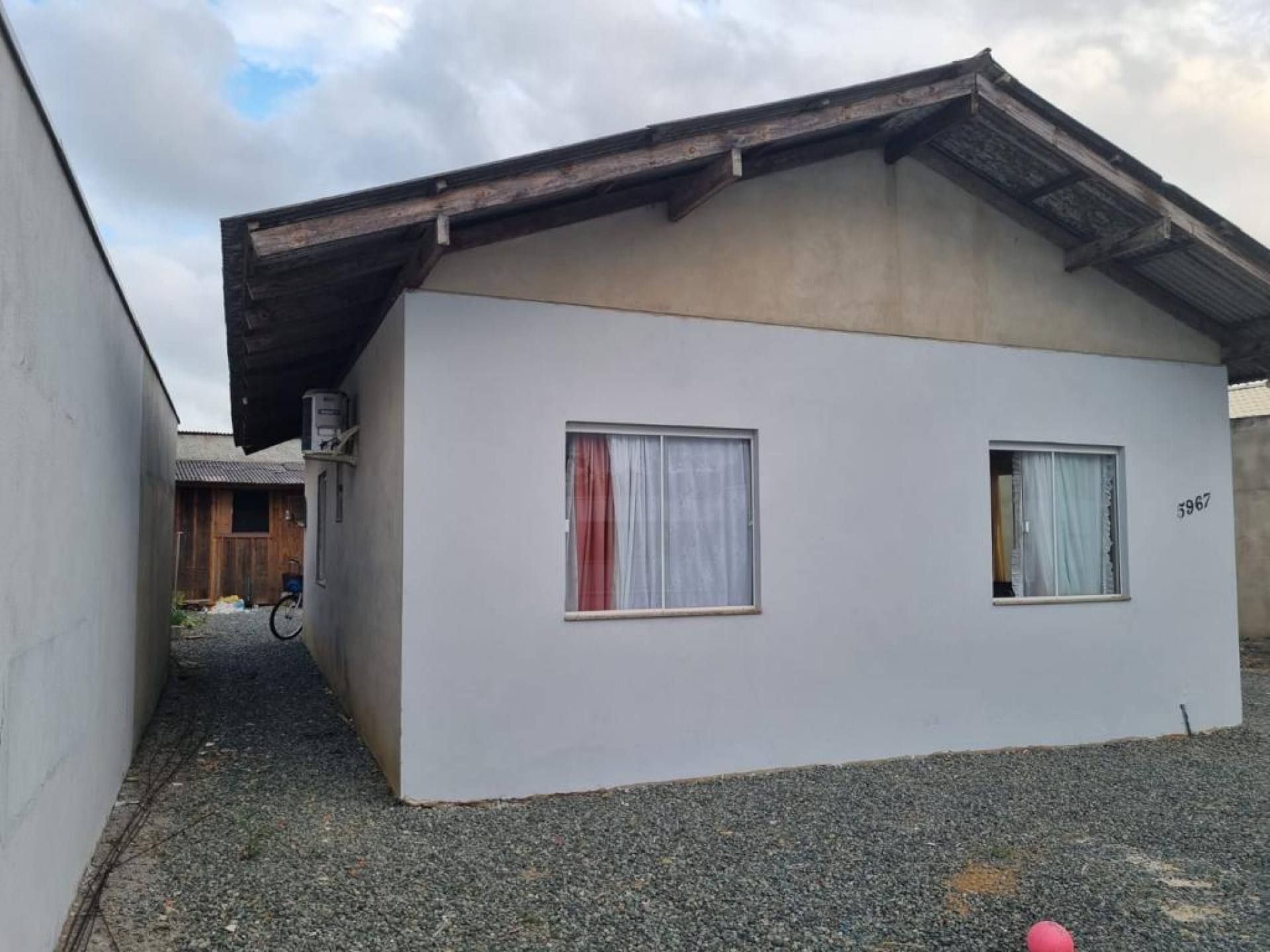 Casa com dois Quartos para Vender na Geral Santa Lídia em Penha