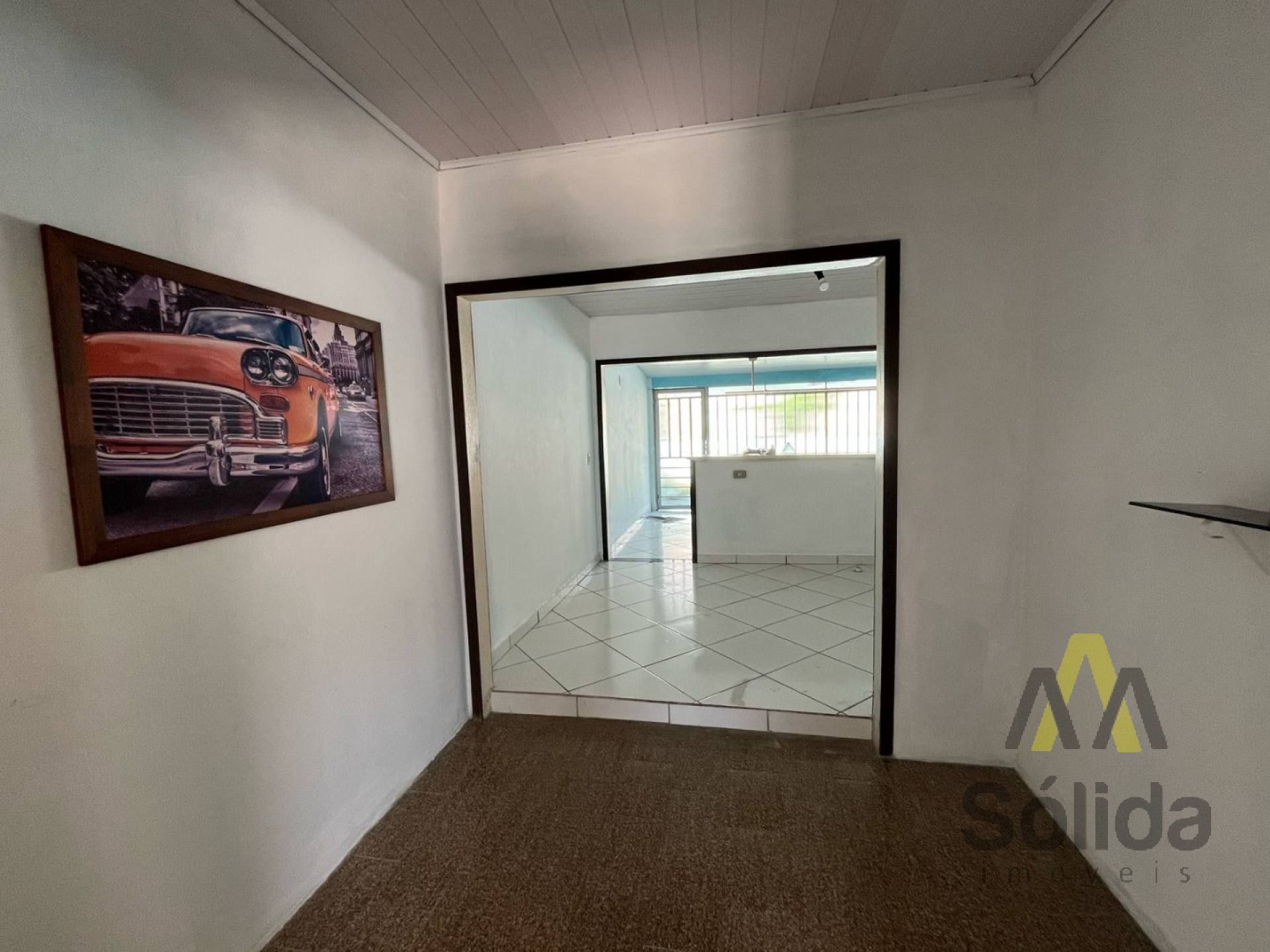 CASA NO CENTRO DE PENHA