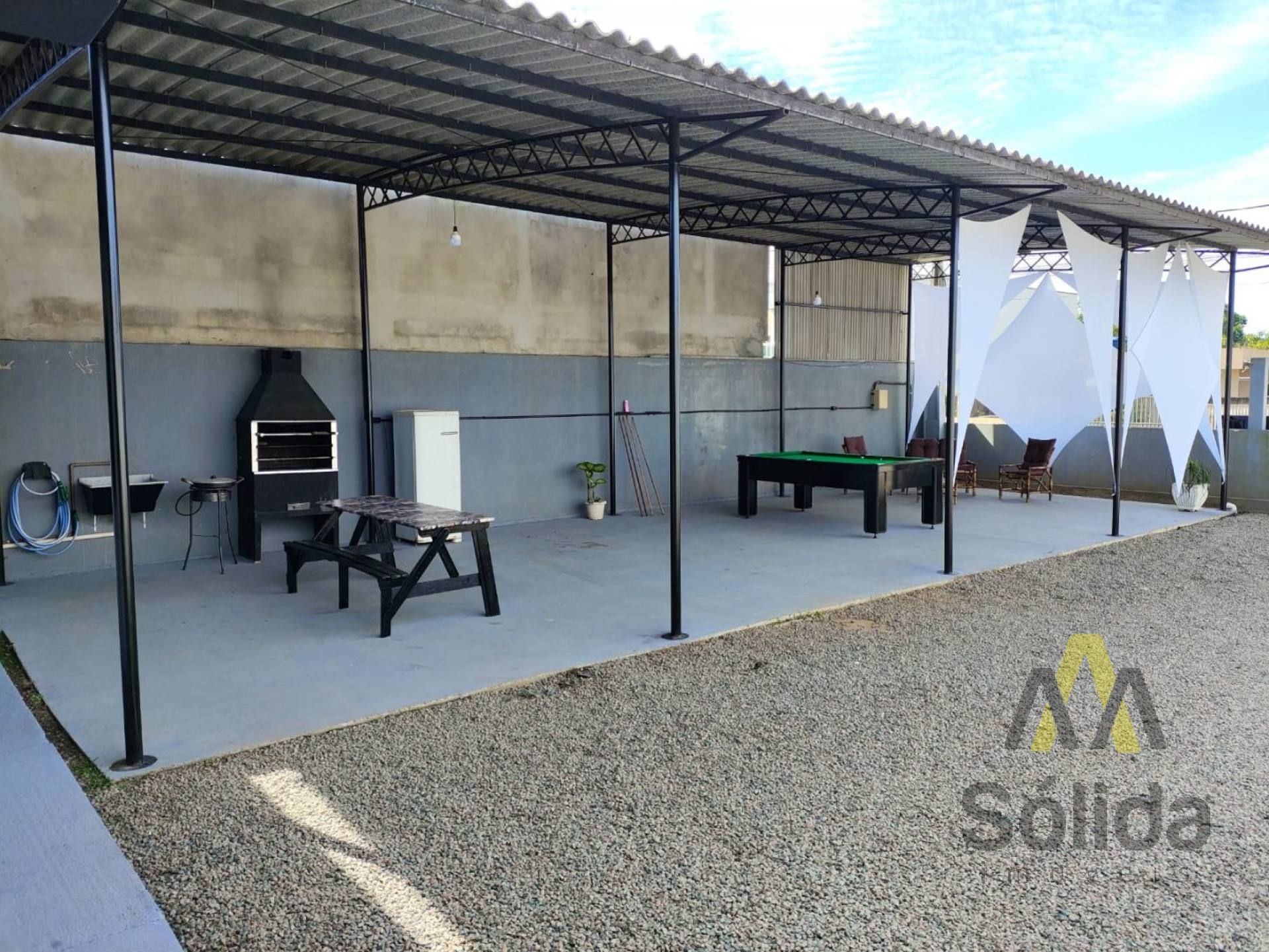 Casa com Amplo Terreno à Venda em Penha – Bairro Nossa Senhora de Fátima