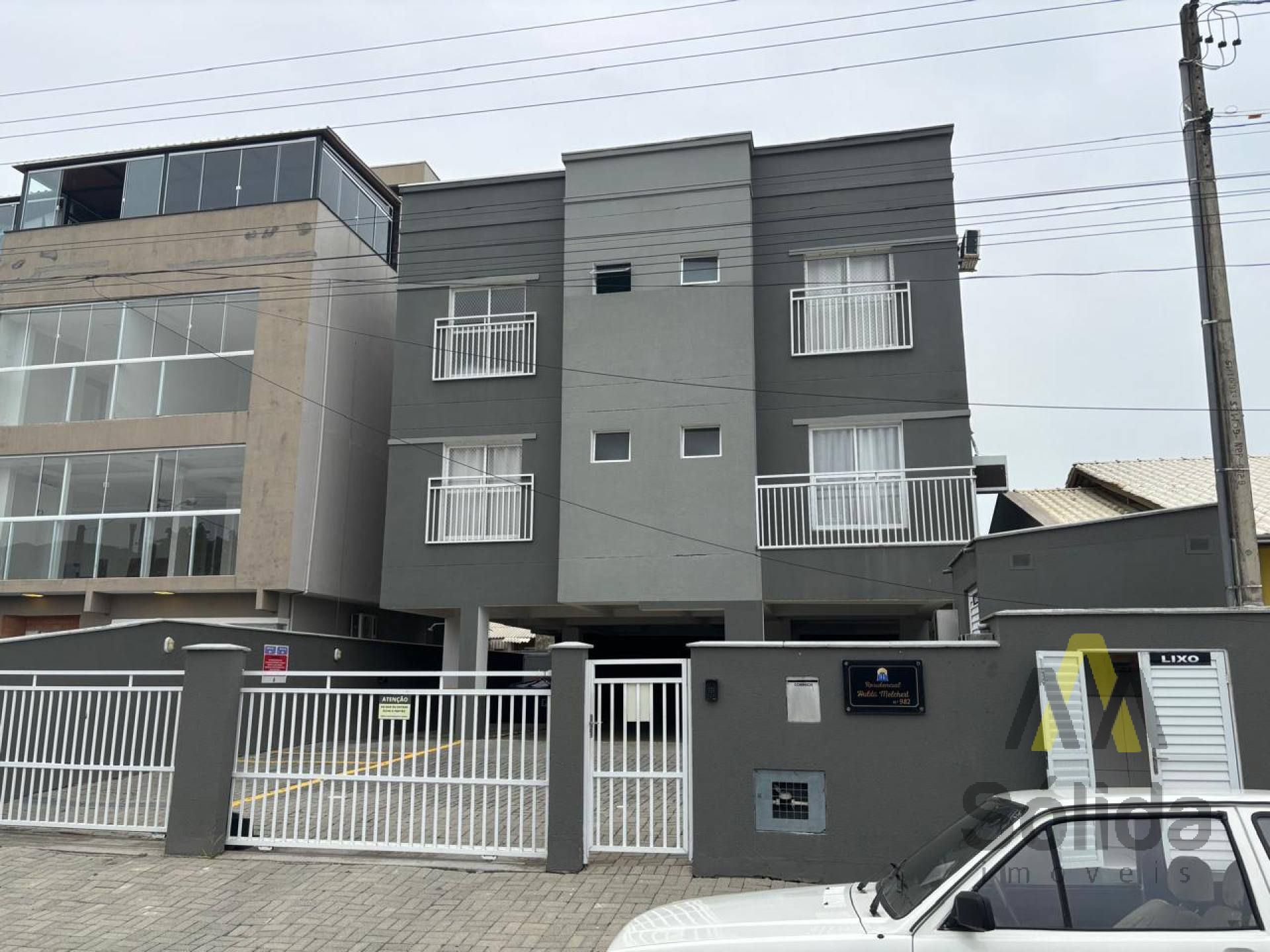 Apartamento Para Vender com 2 quartos no bairro Praia de Armação em Penha