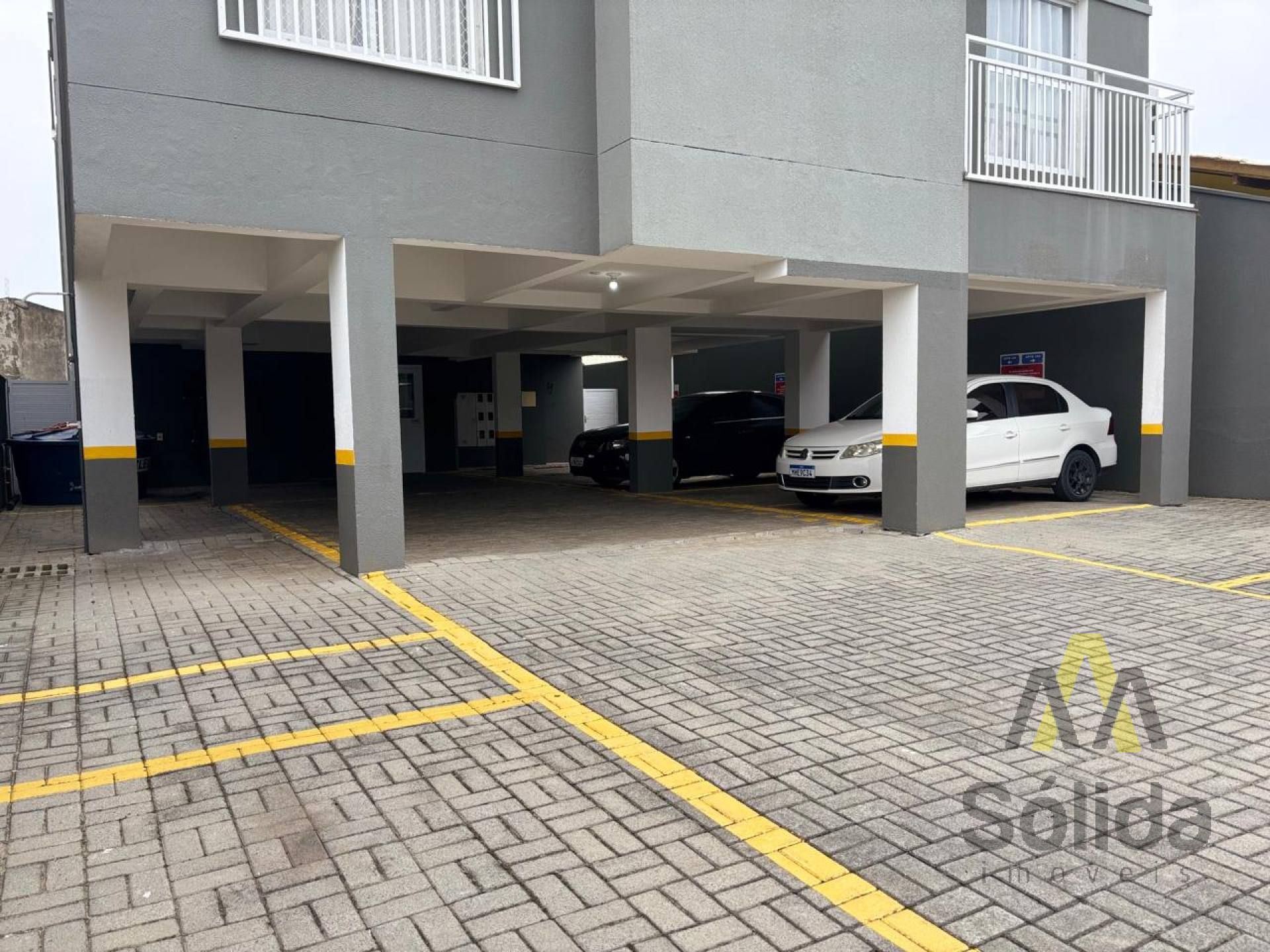 Apartamento Para Vender com 2 quartos no bairro Praia de Armação em Penha