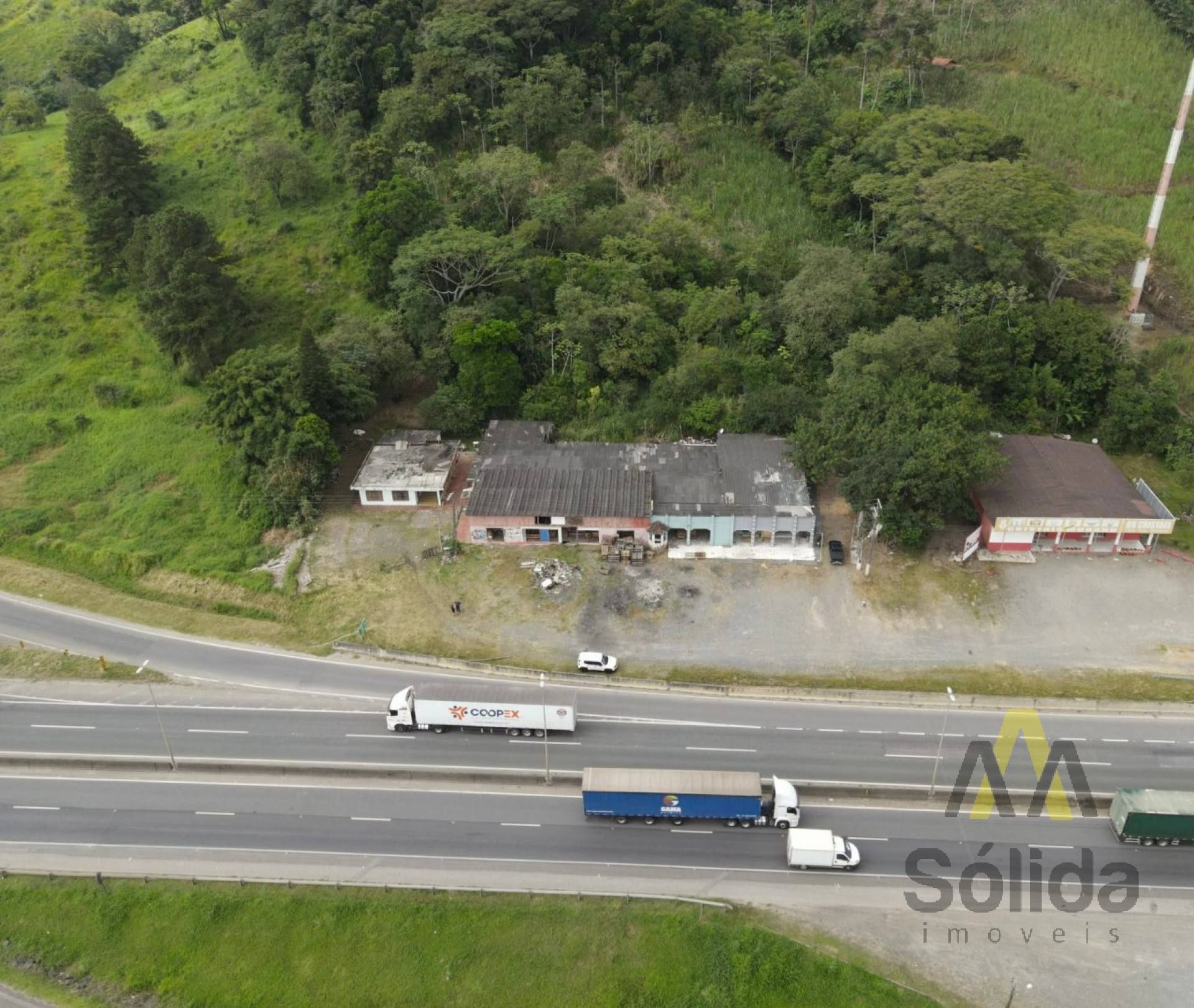 Terreno Comercial de 9.820m² para Vender na BR 101 em Penha
