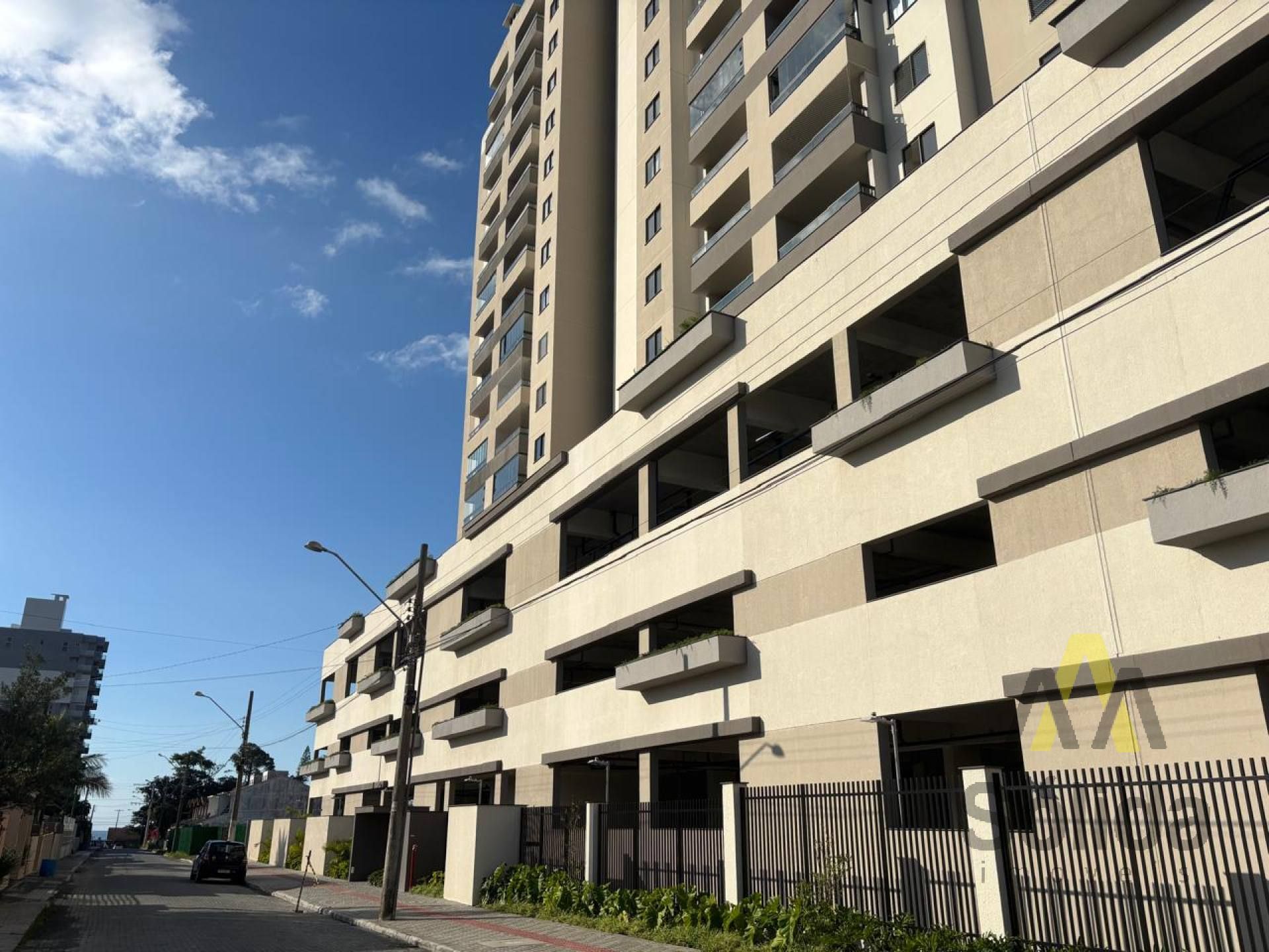 Skyline Comfort Club | Rôgga - Apartamento com 3 dorms sendo 1 suíte