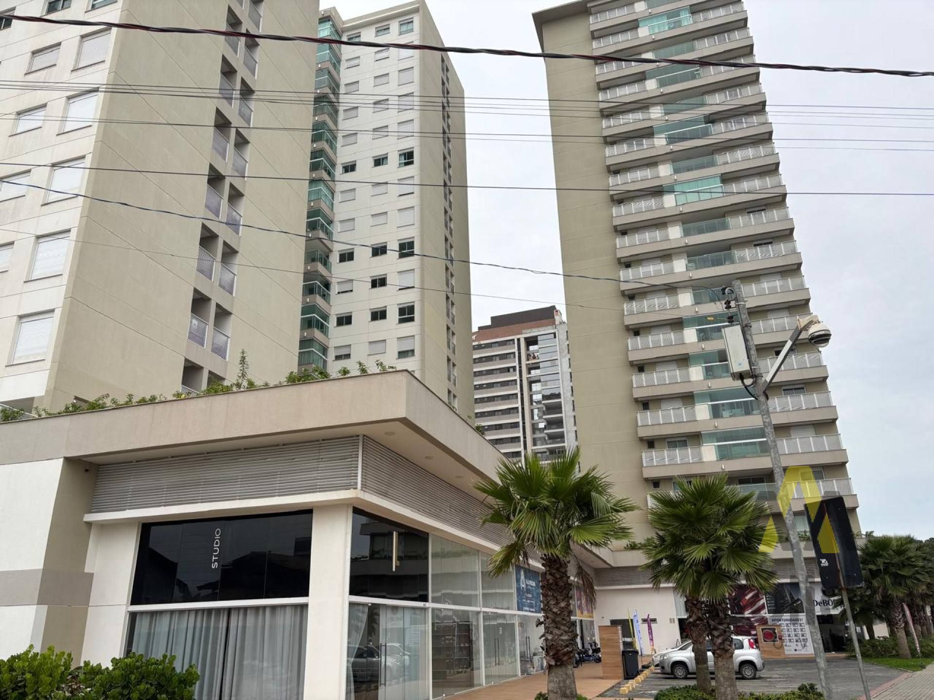 Apartamento Para Vender com 3 quartos 1 suítes no bairro Itacolomi em Balneário Piçarras