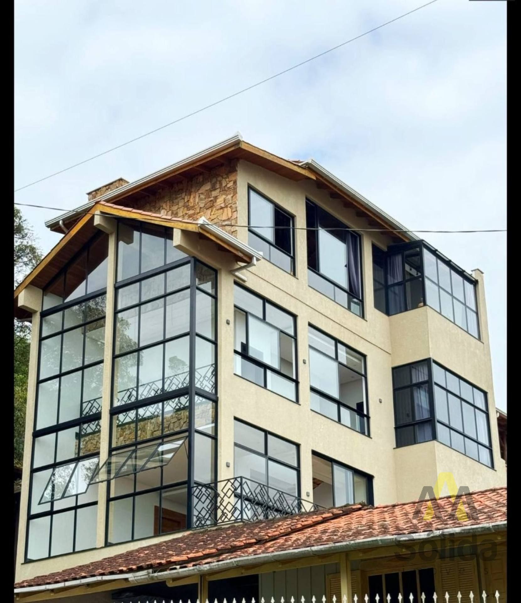 Casa de alto padrão a venda - Penha/SC