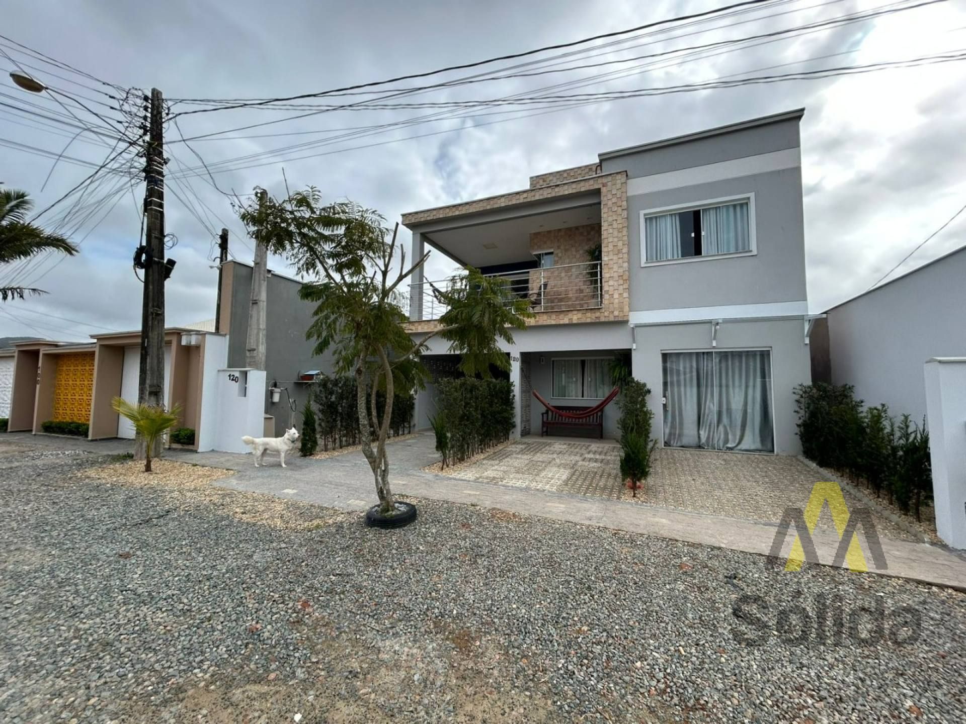 Casa para Investimento em Locação Diária com 3 cômodos