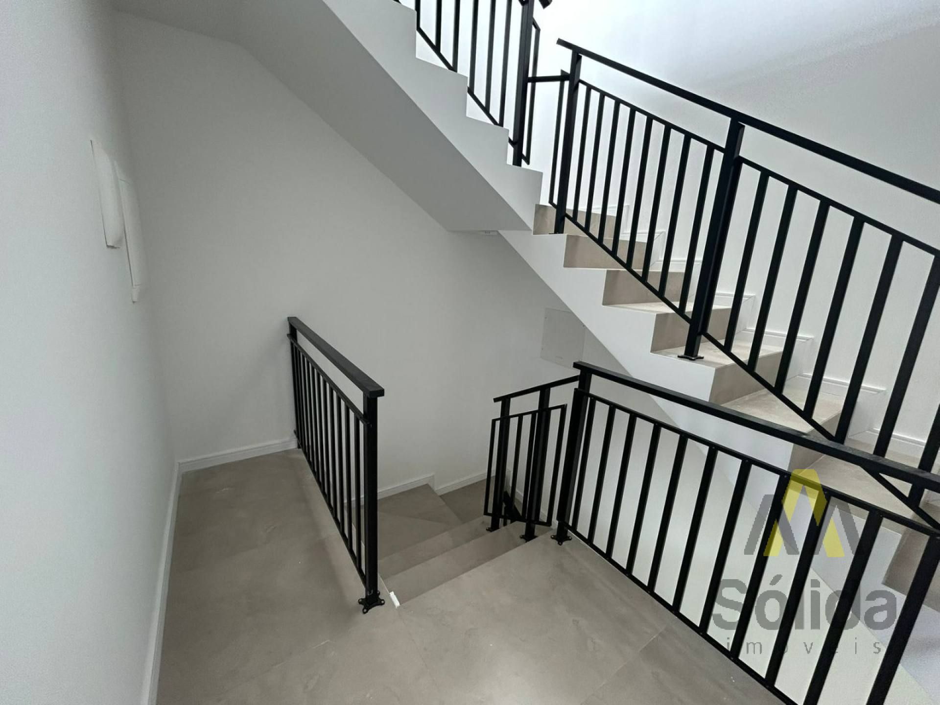 Triplex no Centro de Navegantes, Alto Padrão com 3 suítes