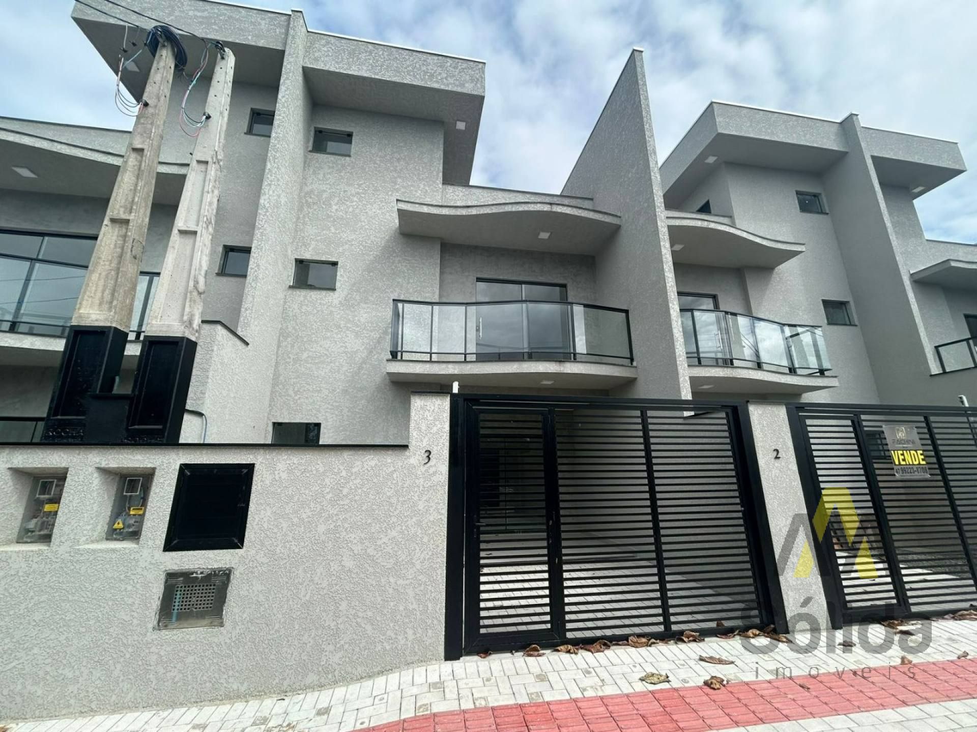 Triplex no Centro de Navegantes, Alto Padrão com 3 suítes