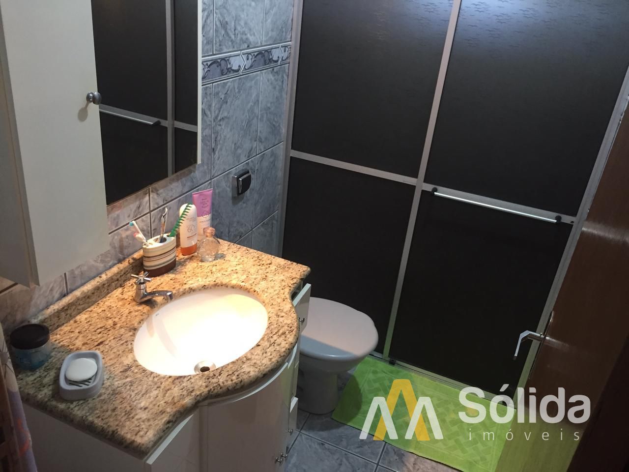 Sobrado Para Vender com 3 quartos 1 suítes no bairro Centro em Penha