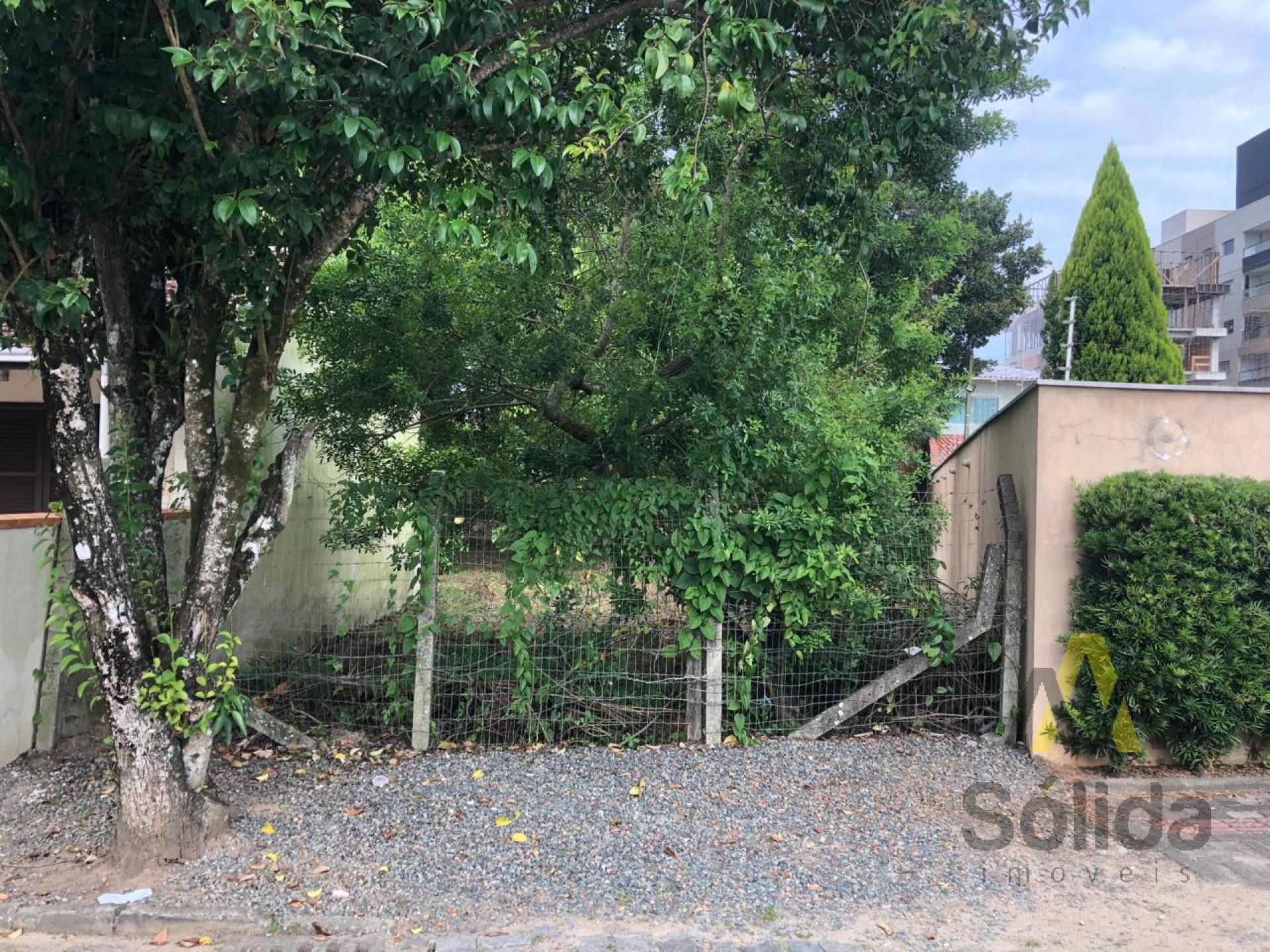 Lote / Terreno  Para Vender no bairro Armação em Penha