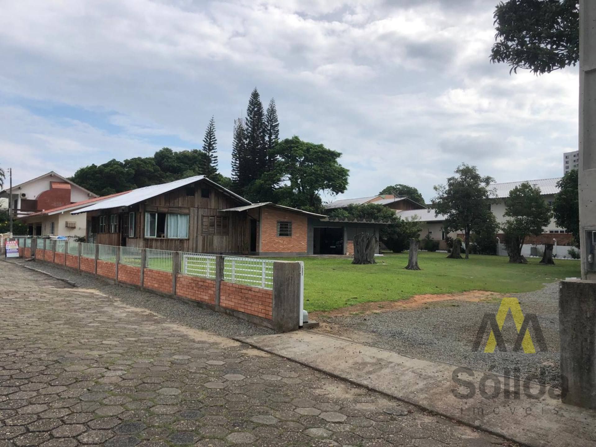Lote / Terreno  Para Vender no bairro Armação em Penha