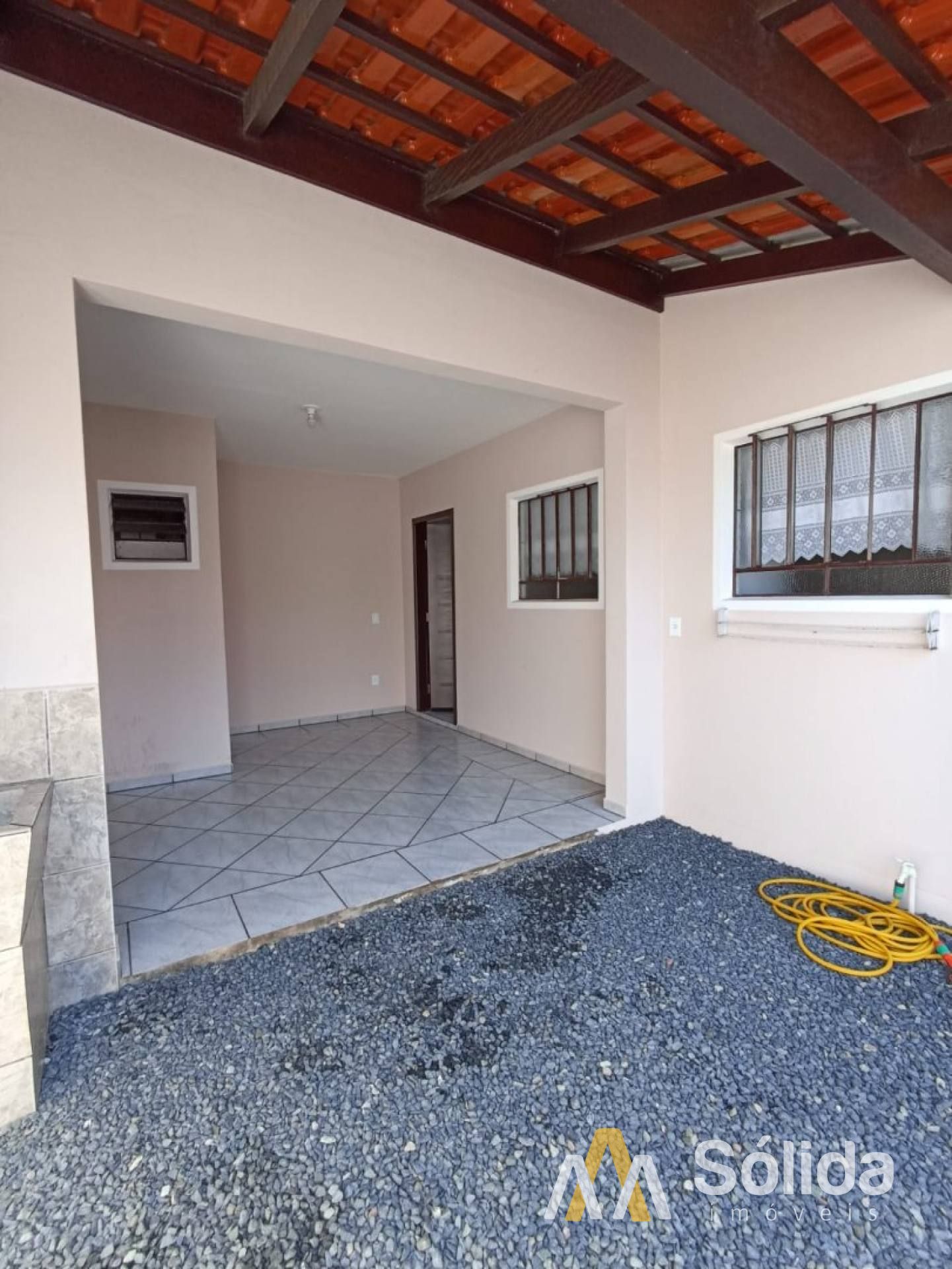 Triplex Para Vender com 5 quartos 2 suítes no bairro Armação em Penha