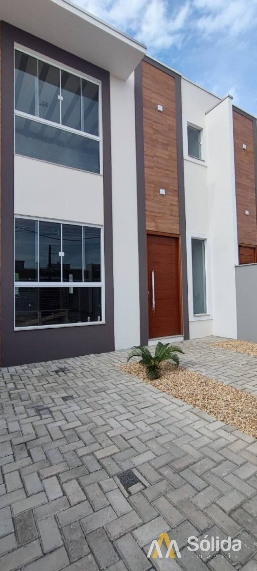 Zos Residence II sobrado com 3 quartos 1 suítes no bairro Meia Praia em Navegantes