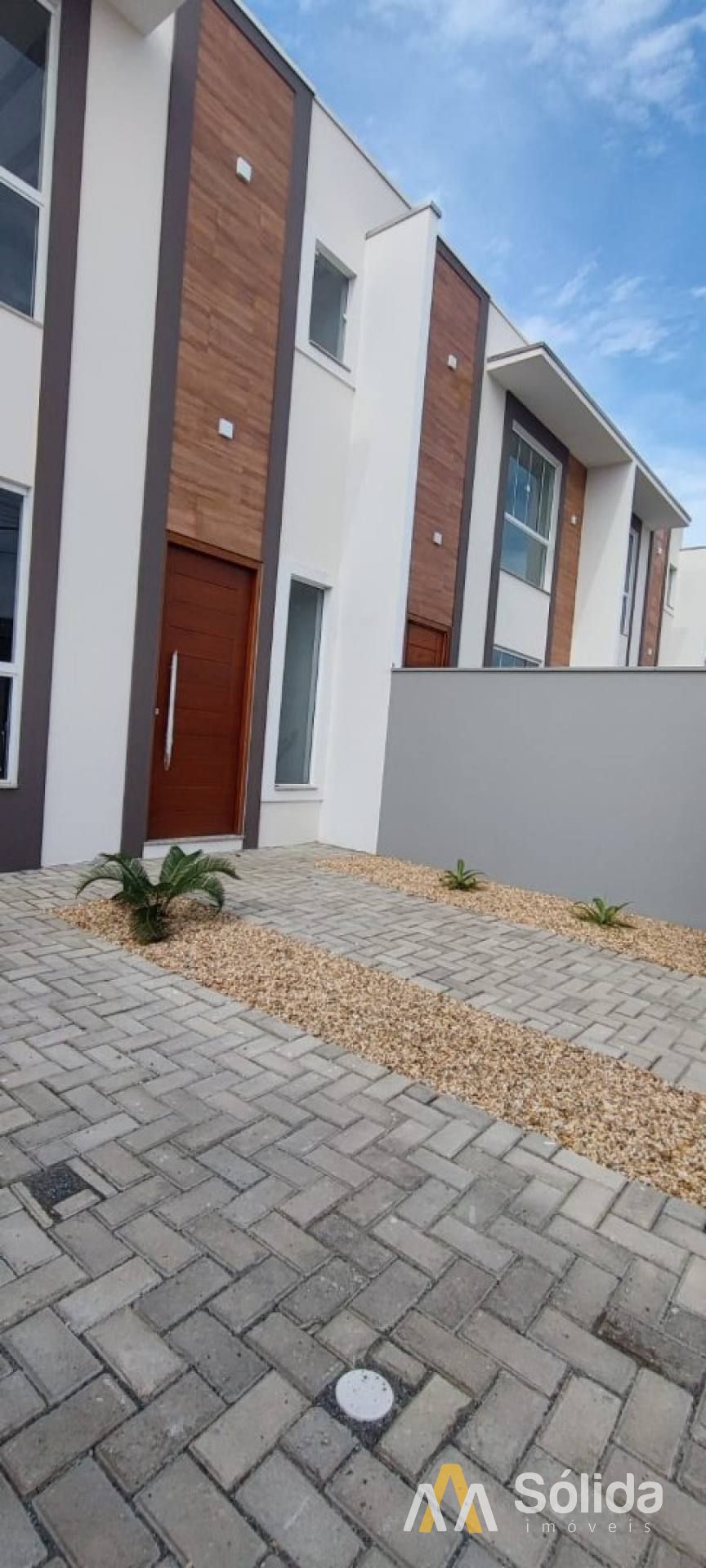 Zos Residence II sobrado com 3 quartos 1 suítes no bairro Meia Praia em Navegantes