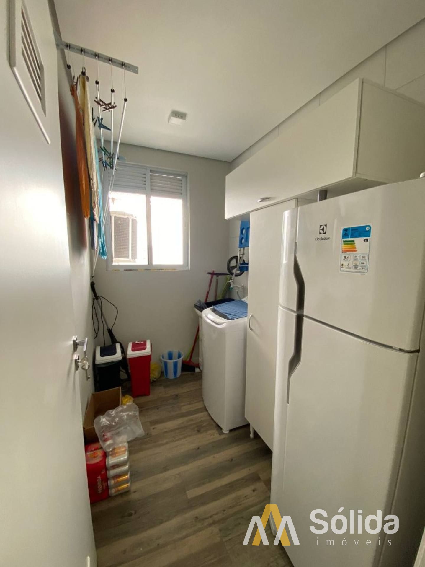 Apartamento Para Vender com 2 quartos 1 suítes no Porto Piçarras bairro Itacolomi.