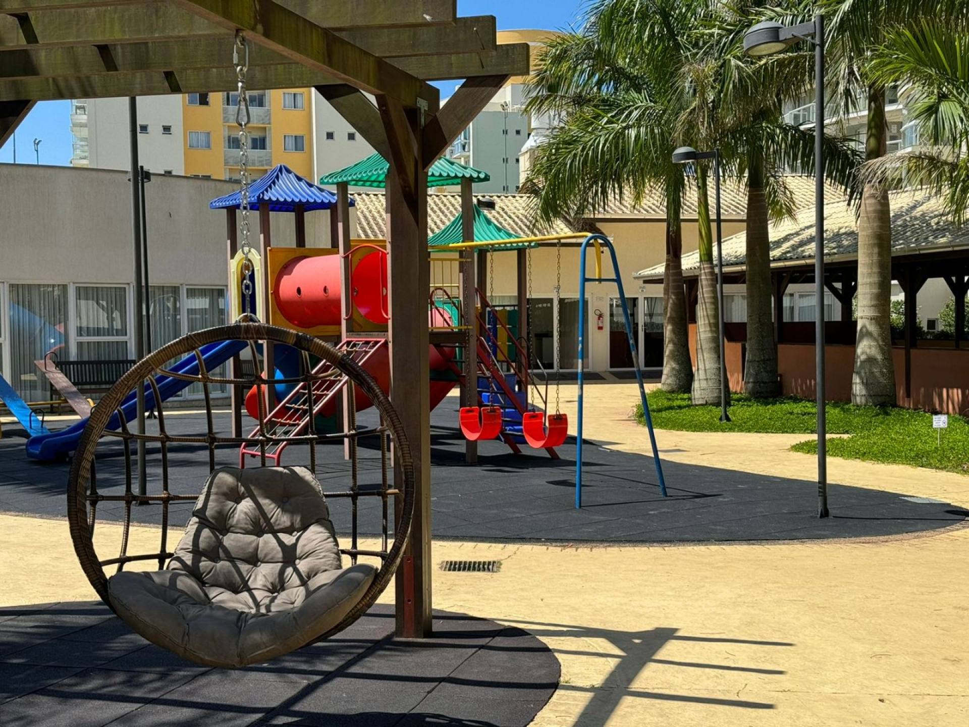 Apartamento mobiliado Para Vender no Nautilus com 3 quartos 1 suítes no bairro Centro em Penha