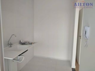 ALUGA-SE Apartamento no Condomínio Jardim de Aruana