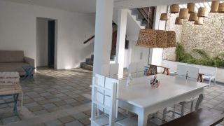 Casa temporada com 4 suítes (ALUGADO)