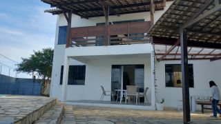 Casa temporada com 4 suítes (ALUGADO)