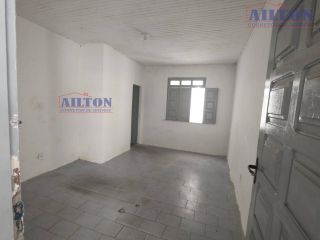 (ALUGADO) CASA CONJ. ORLANDO DANTAS ALUGA-SE