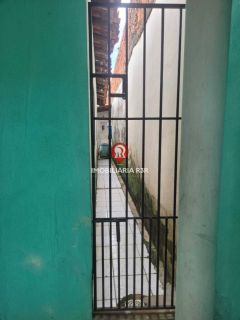 CASA DÚPLEX - BAIRRO PEDRA MOLE, ZONA LESTE