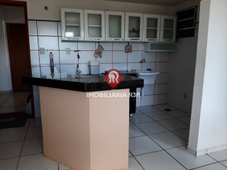 APARTAMENTO - BAIRRO PIÇARREIRA, CENTRO