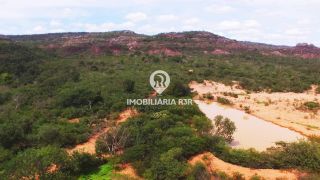 FAZENDA - VÁRZEA GRANDE, CRISTINO CASTRO (PI)