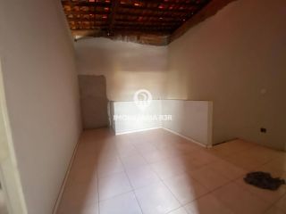 PRÉDIO COMERCIAL / RESIDENCIAL - BAIRRO PIÇARRA, ZONA SUL