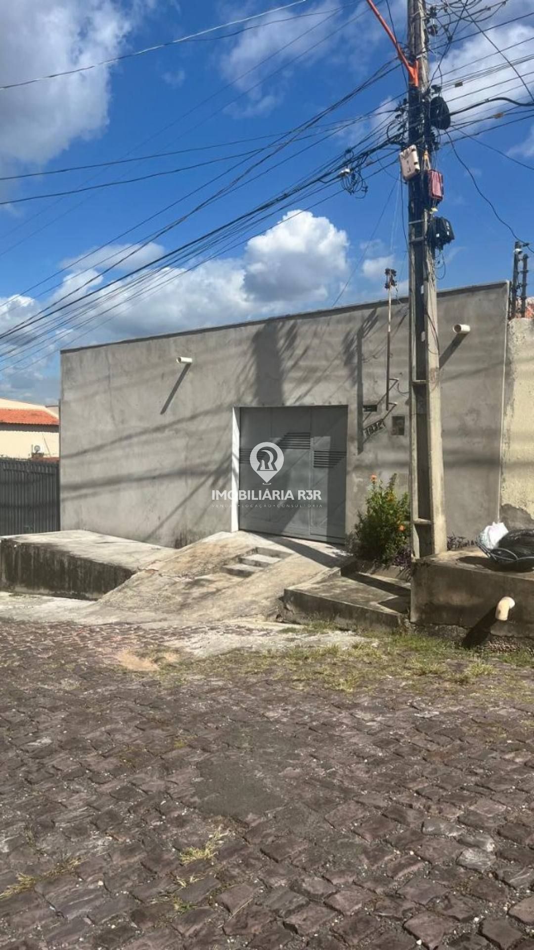 CASA - BAIRRO CRISTO REI, ZONA SUL