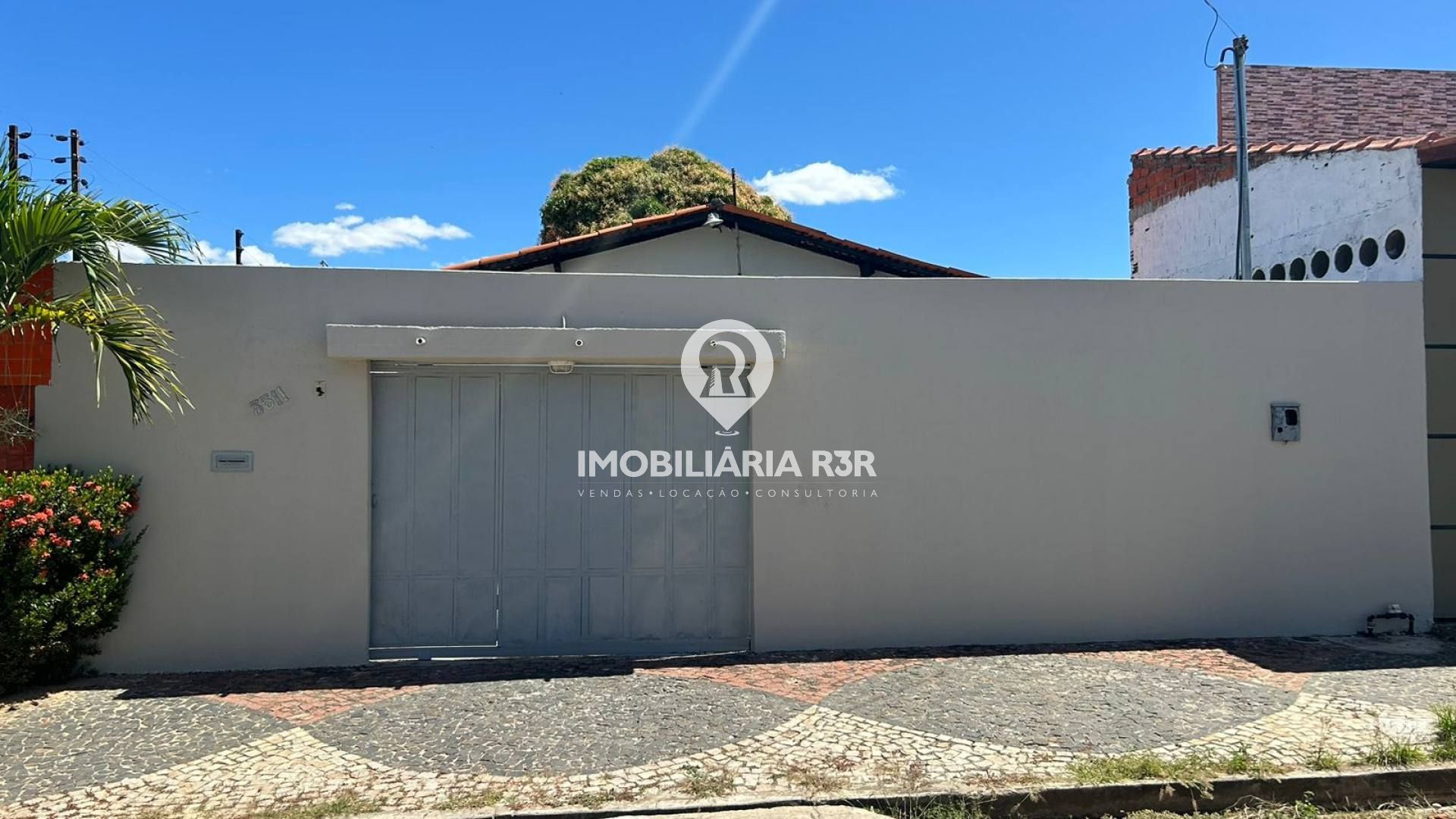 CASA - BAIRRO VALE QUEM TEM, ZONA LESTE