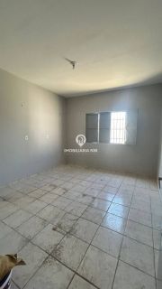 CASA - BAIRRO VALE QUEM TEM, ZONA LESTE