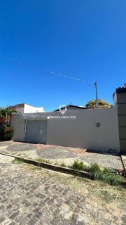 CASA - BAIRRO VALE QUEM TEM, ZONA LESTE