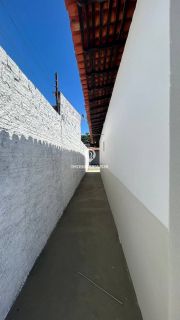 CASA - BAIRRO VALE QUEM TEM, ZONA LESTE