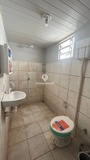 CASA - BAIRRO VALE QUEM TEM, ZONA LESTE