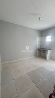 CASA - BAIRRO VALE QUEM TEM, ZONA LESTE