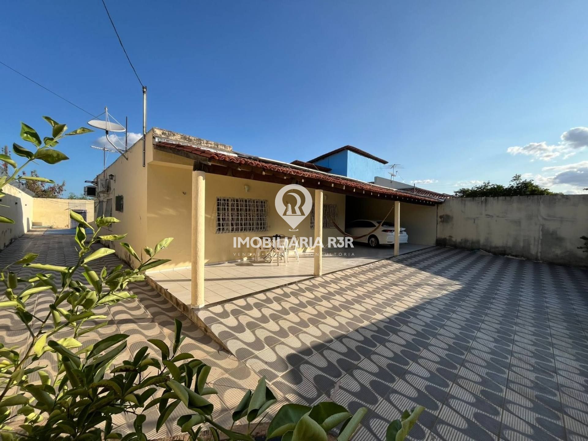 CASA - BAIRRO SANTA ISABEL, ZONA LESTE